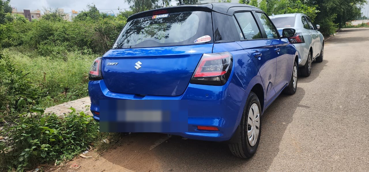Maruti Swift (manual) — photo 3 of 3